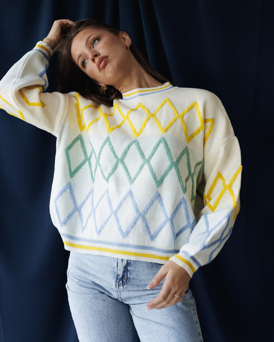 Yellow diamond Pullover