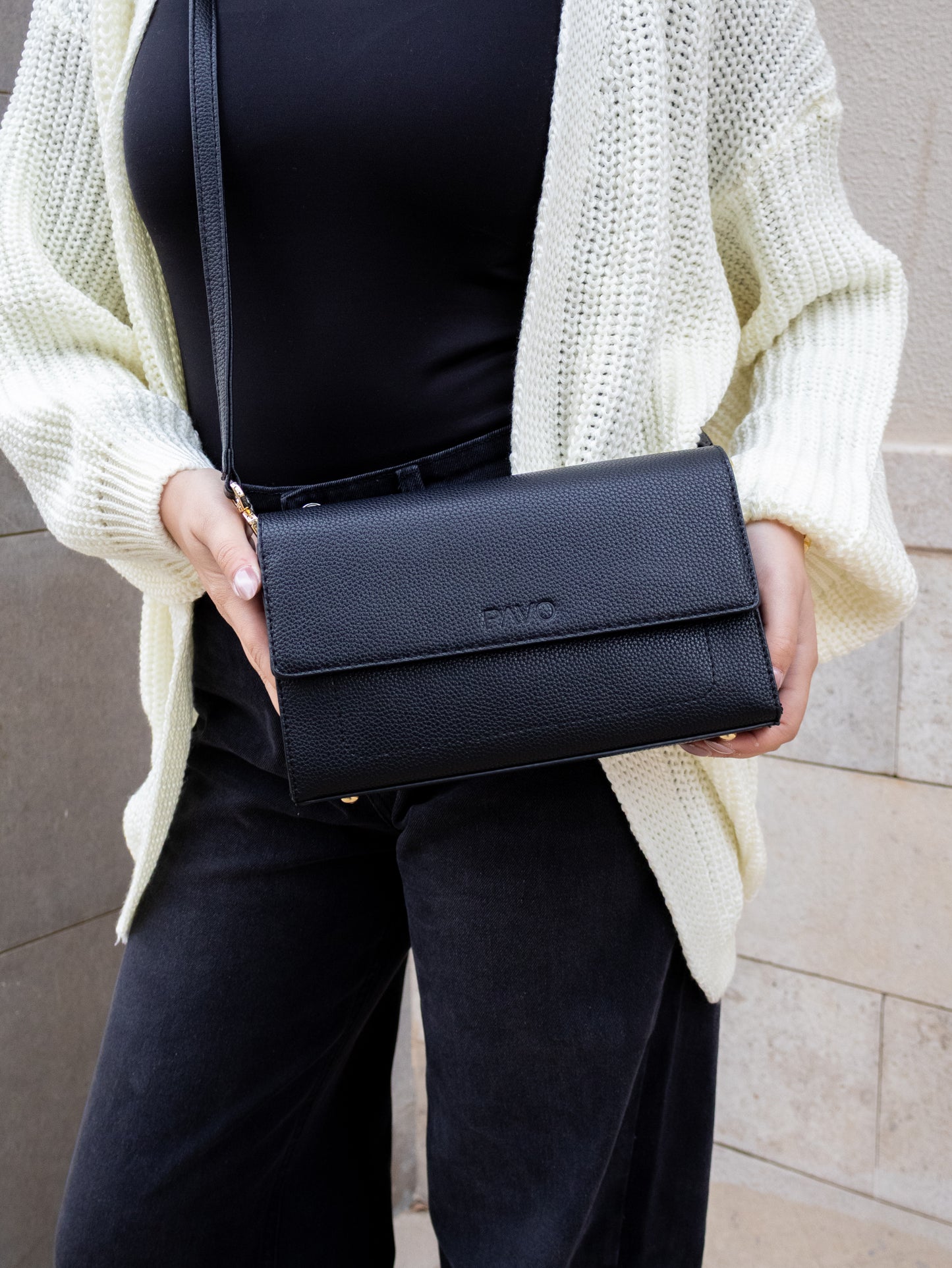 Black Cross/Handbag - PAVO Egypt