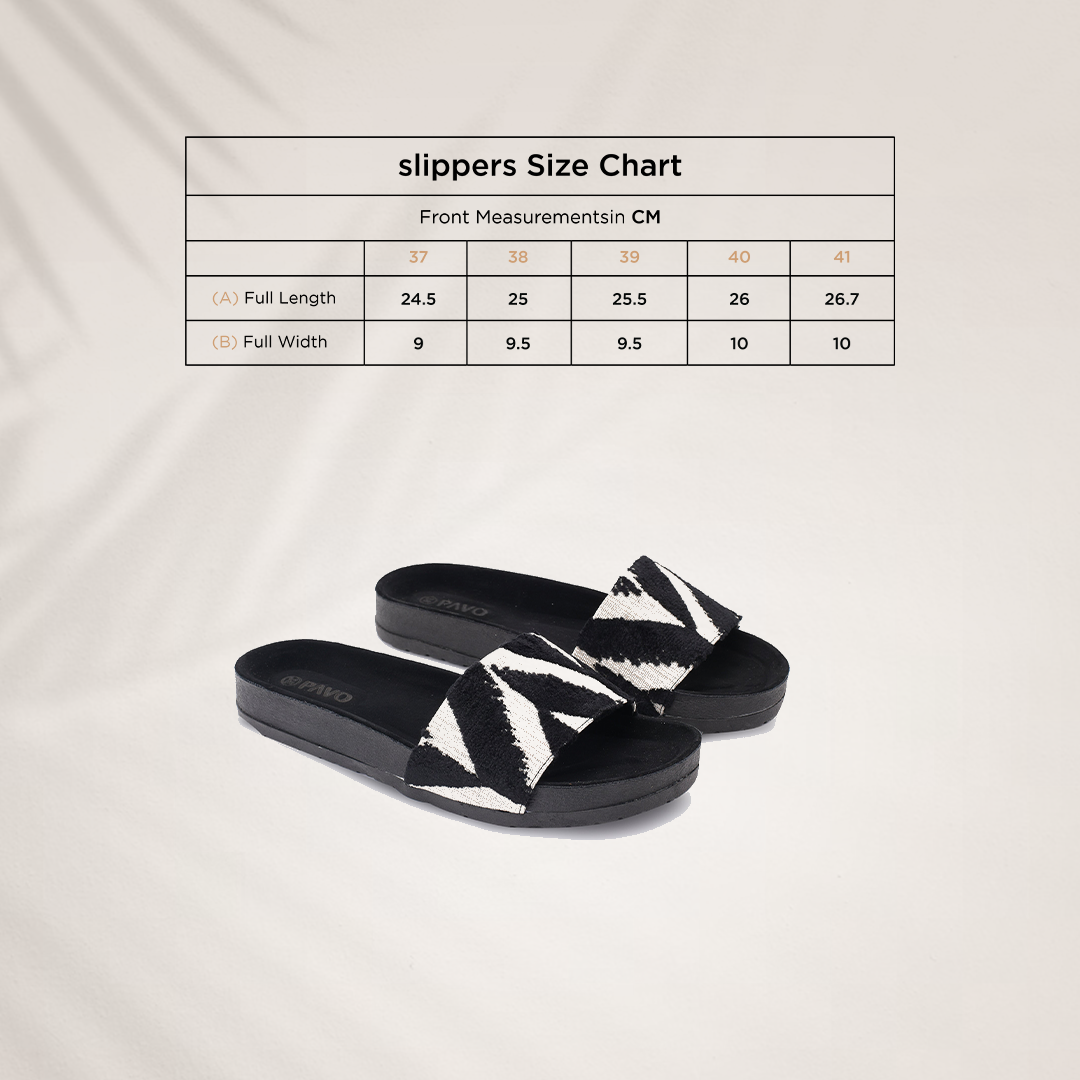 Slippers Black and white pavoegypt