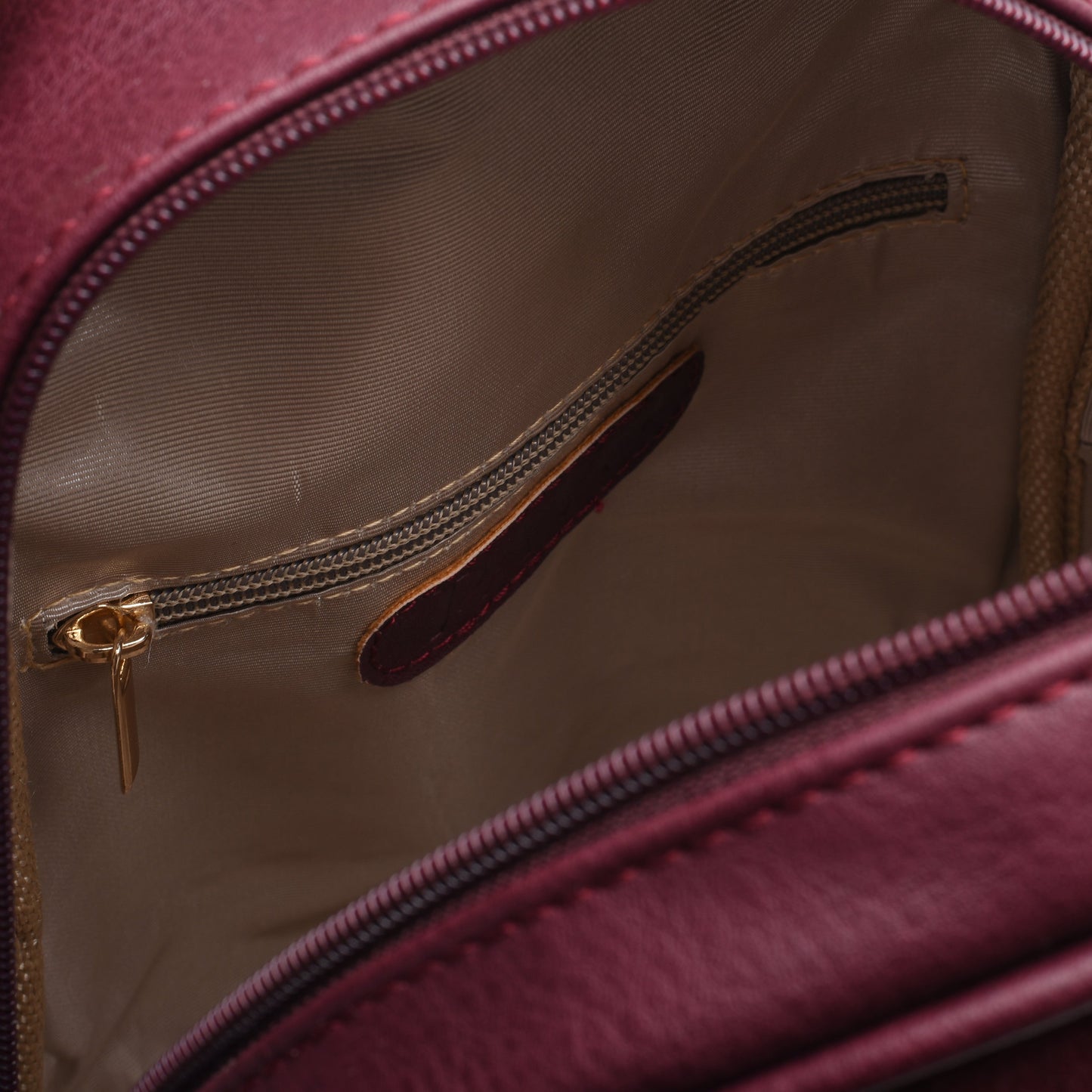 Minimalist Backpack Burgundy pavoegypt