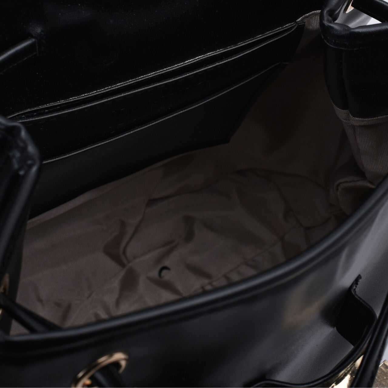 Quilted Backpack Black & Burgundy pavoegypt