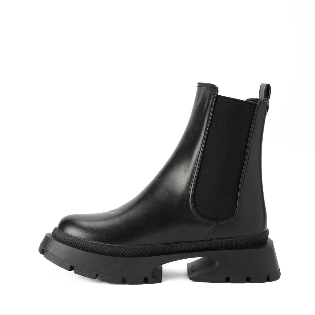 Black Nova Boots