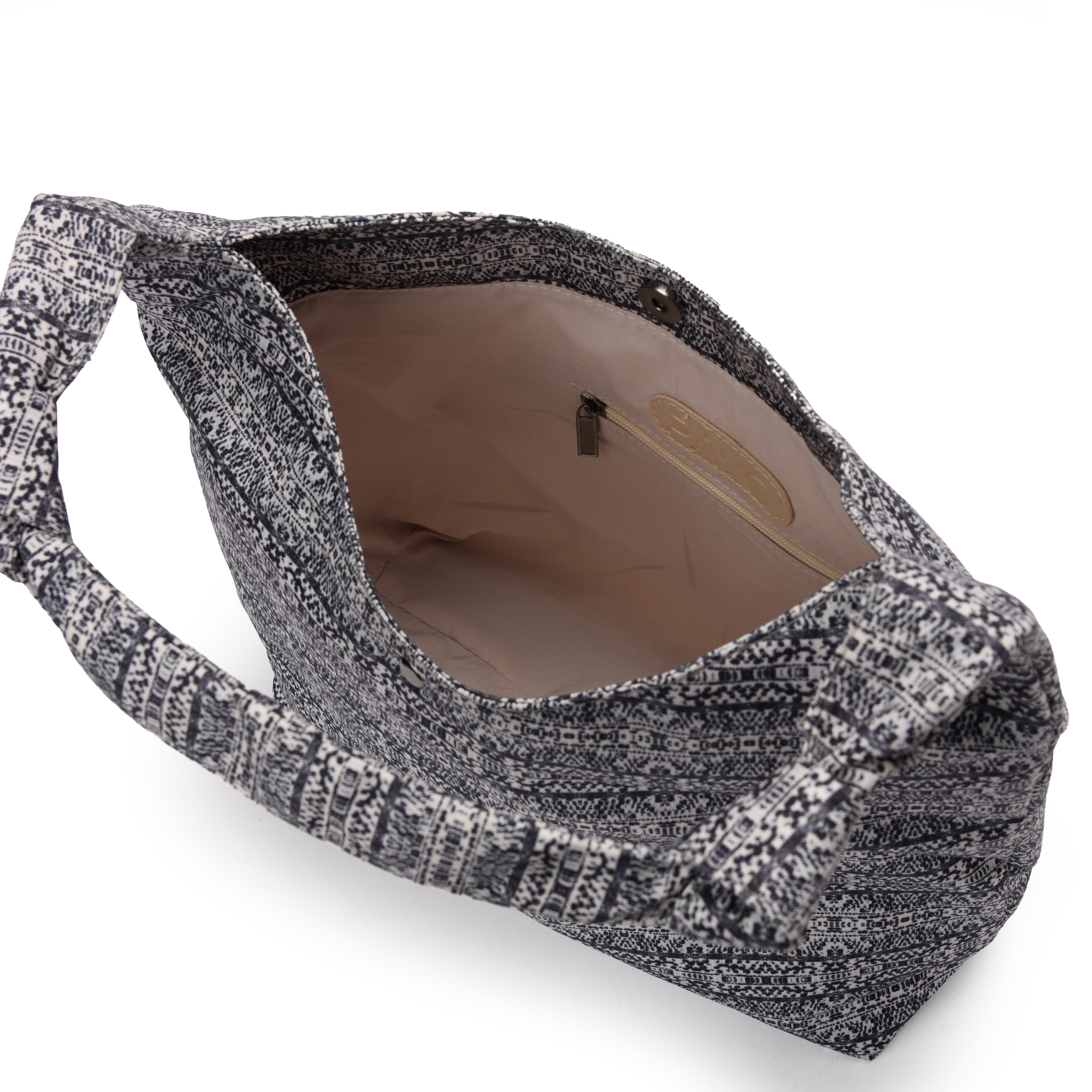 Black And white Cove Handbag