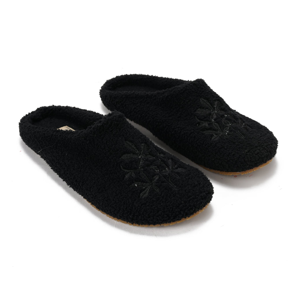 Mule Fur Horse Chestnut - PAVO Egypt