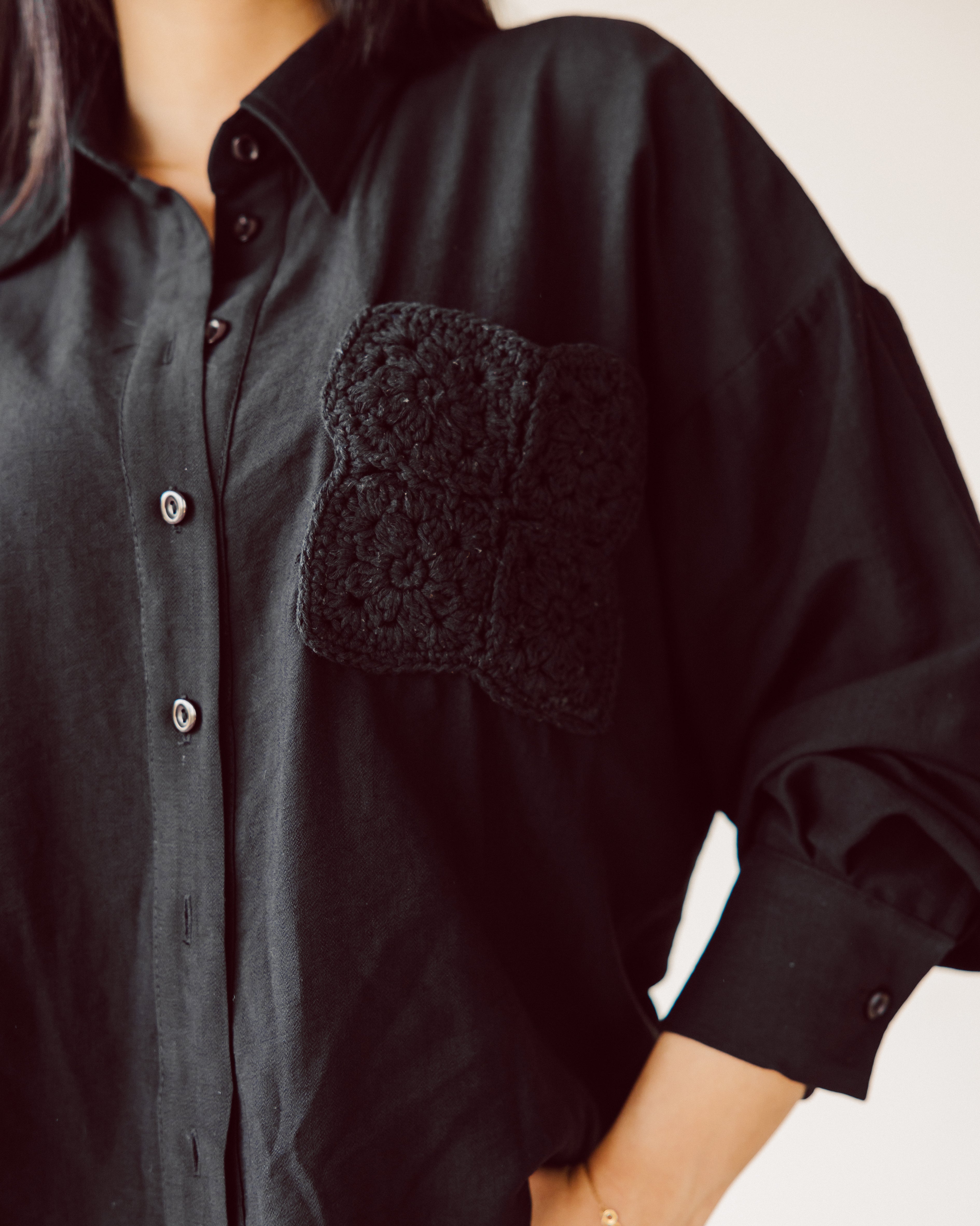 Black Shirt - PAVO Egypt
