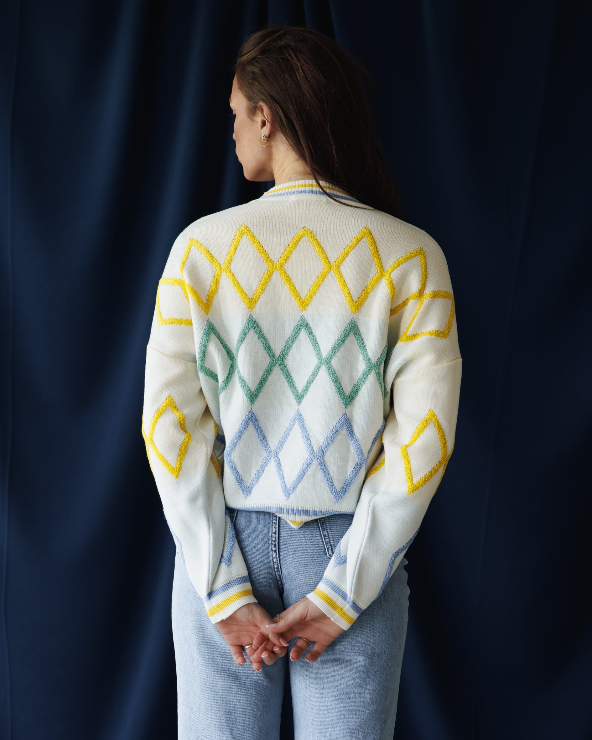 Yellow diamond Pullover