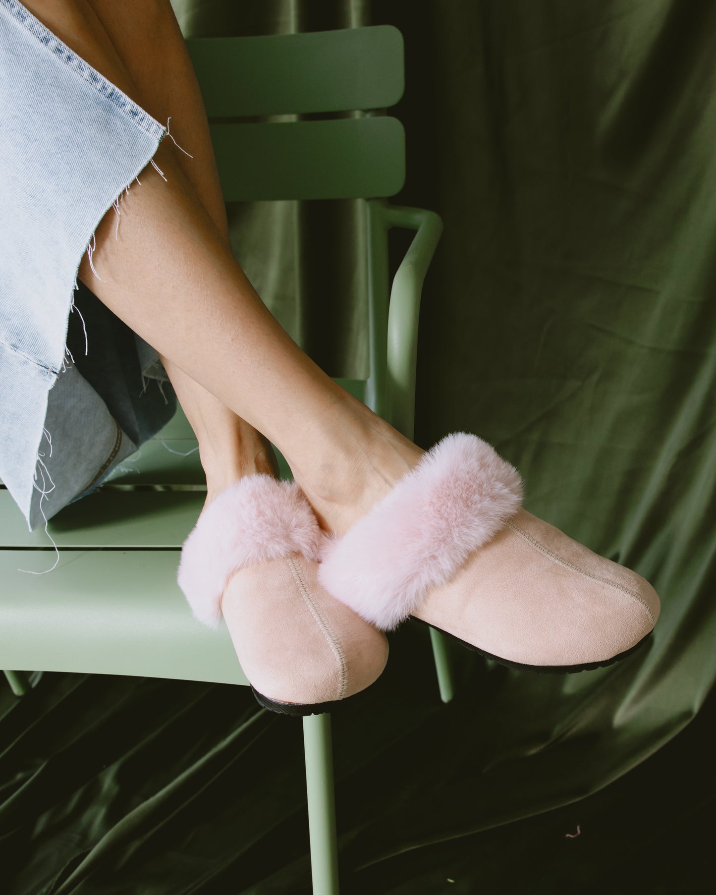 Rose Fur clogs