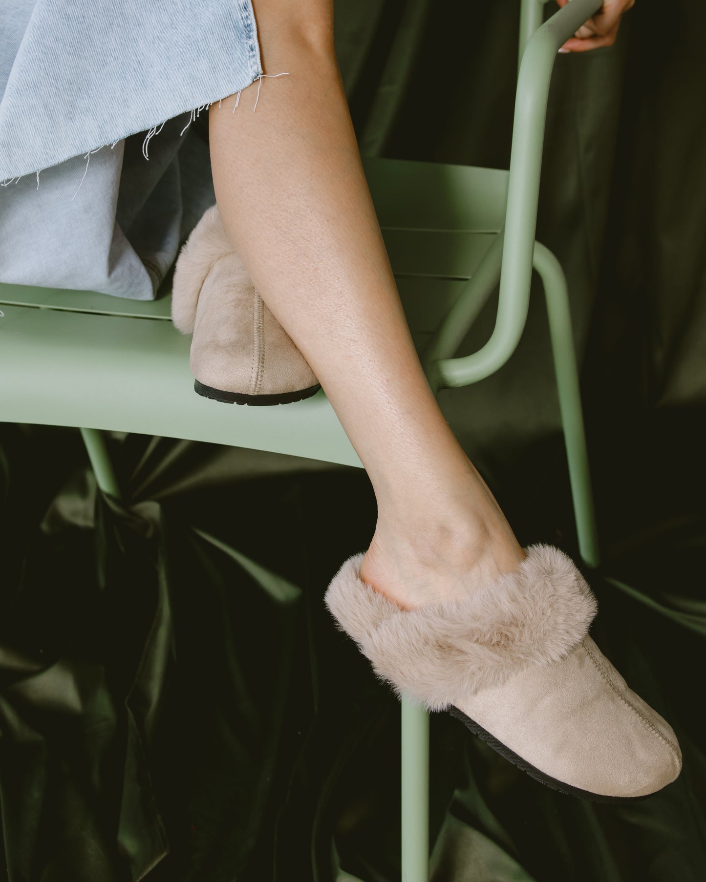 Beige Fur clogs