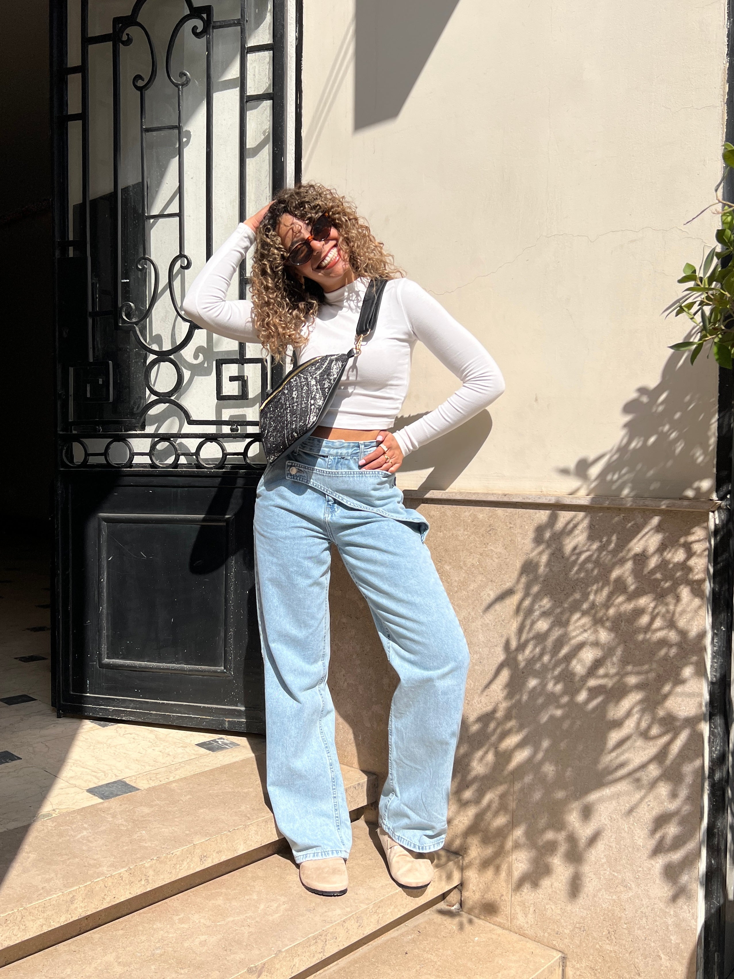 Double Cross Waist Jeans - PAVO Egypt