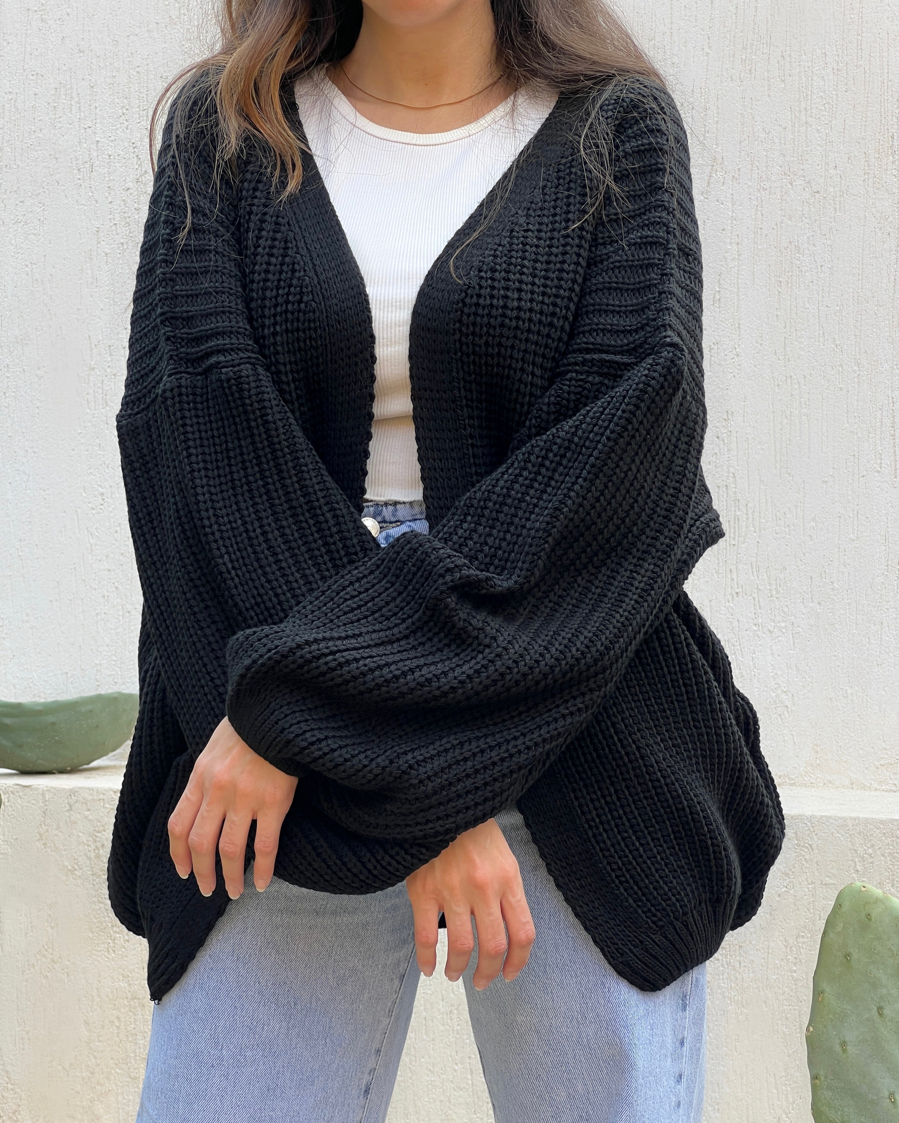 Black oversized Cardigan - PAVO Egypt