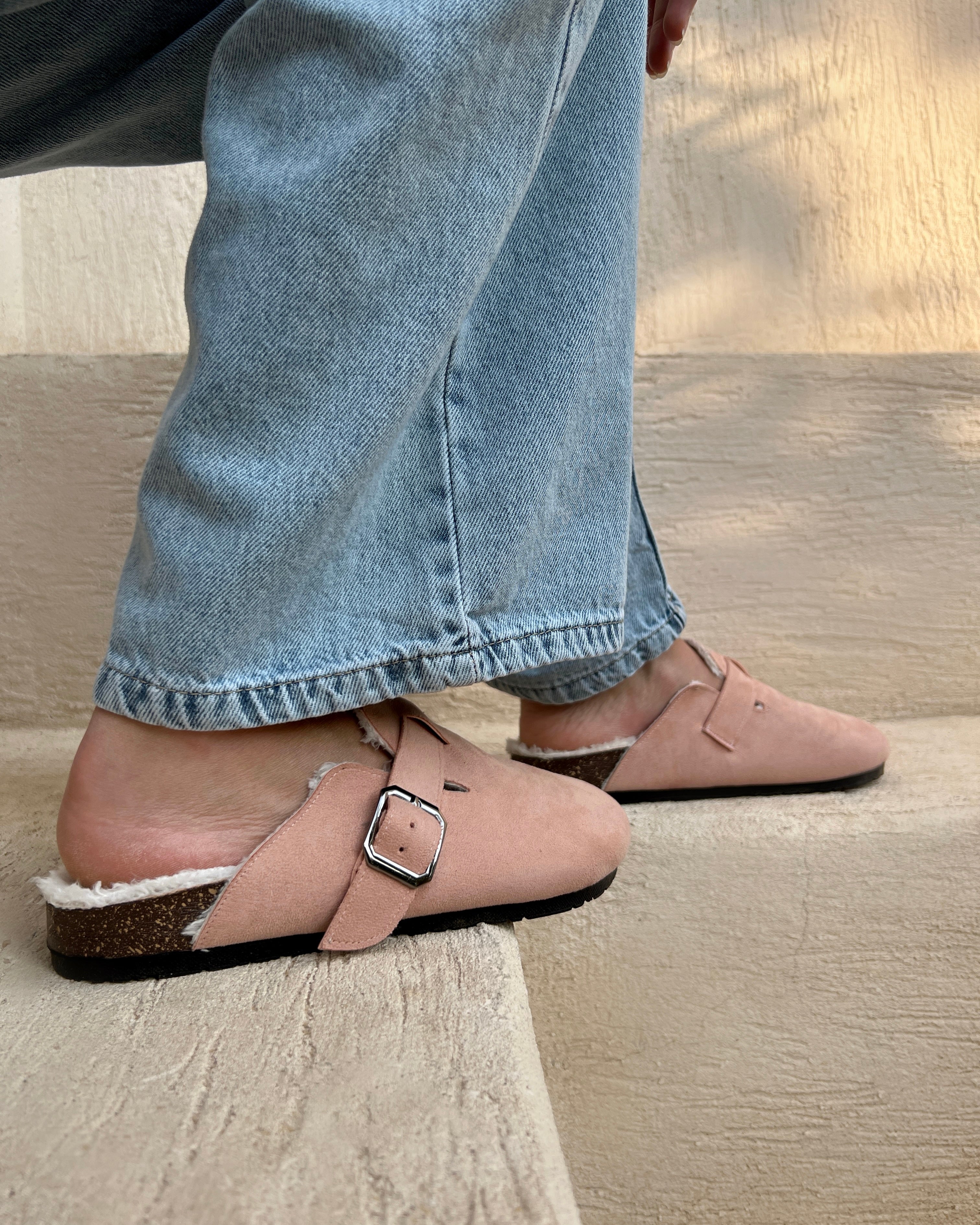 Mule Fur Pink pavoegypt