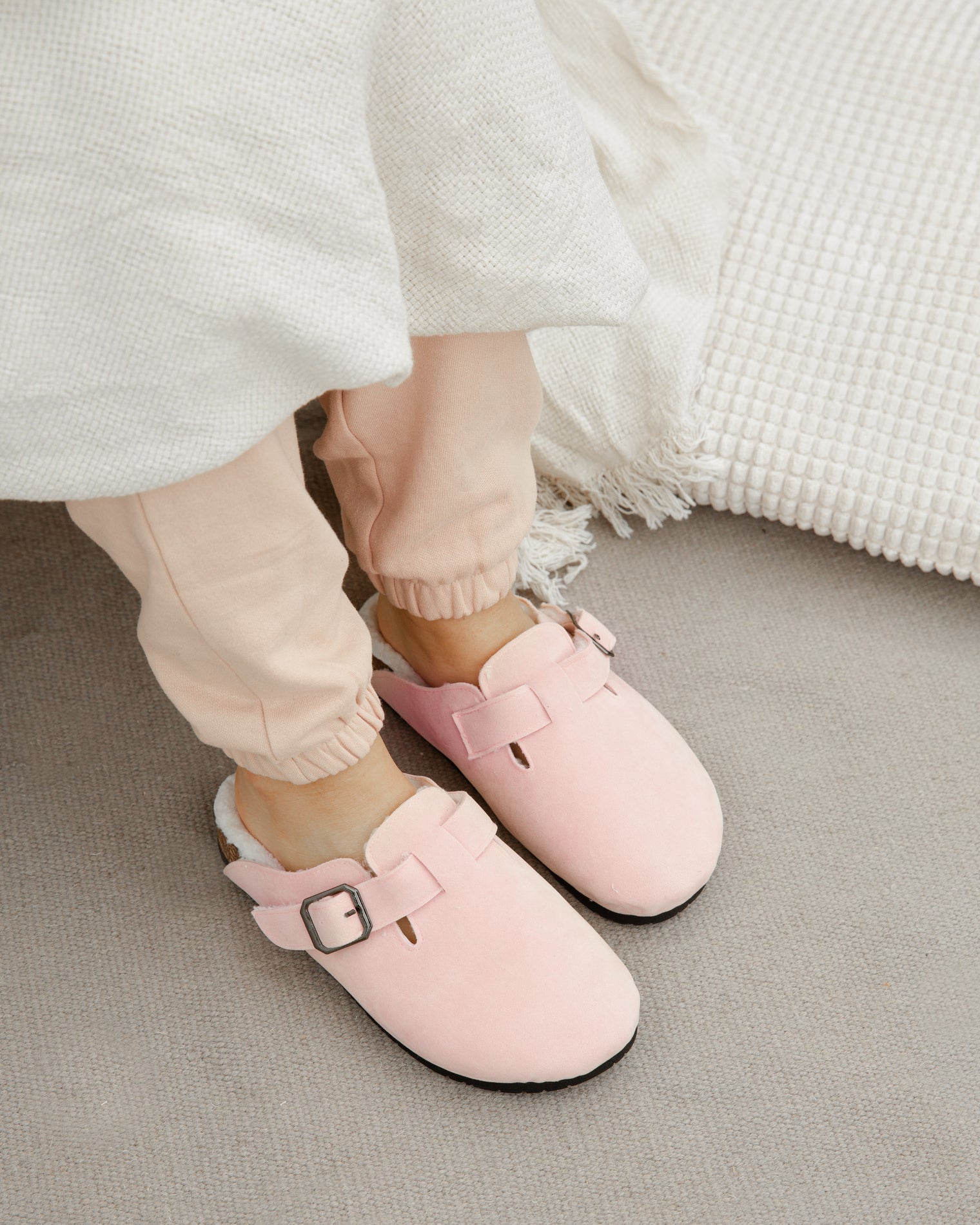 Mule Fur Pink pavoegypt