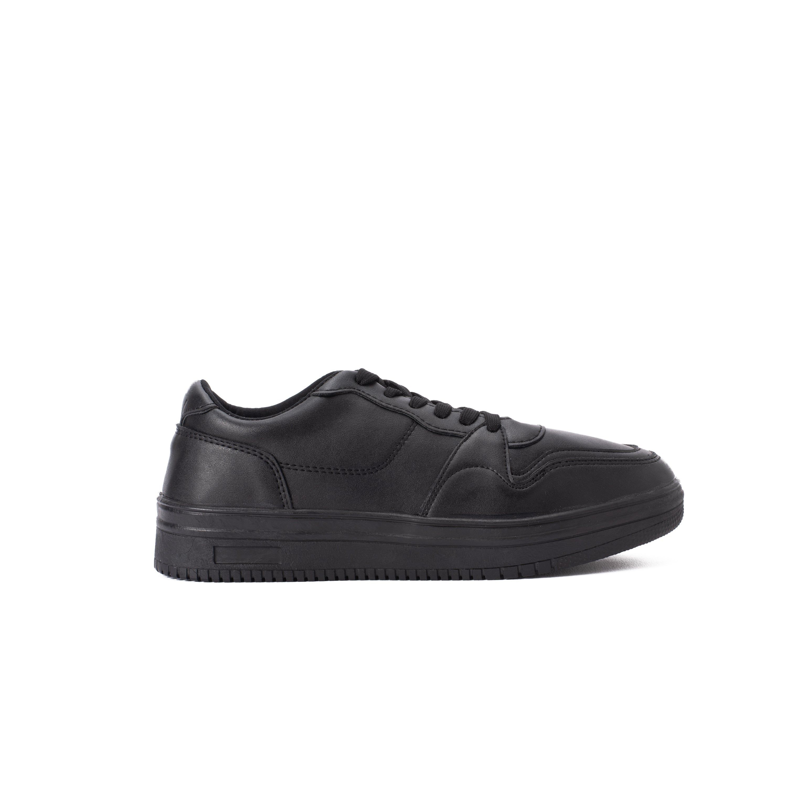 Sneakers Black Men pavoegypt